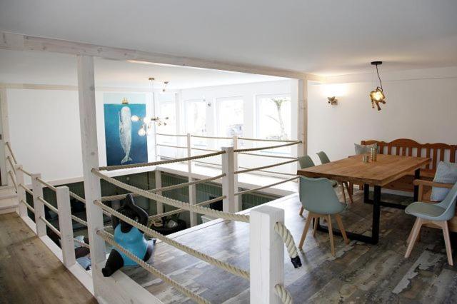 Inn66 Poolhaus Sundern Buitenkant foto